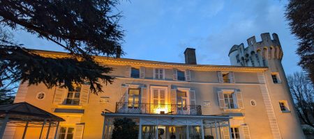 Ydès accompagne les dirigeants du chateau de montchat