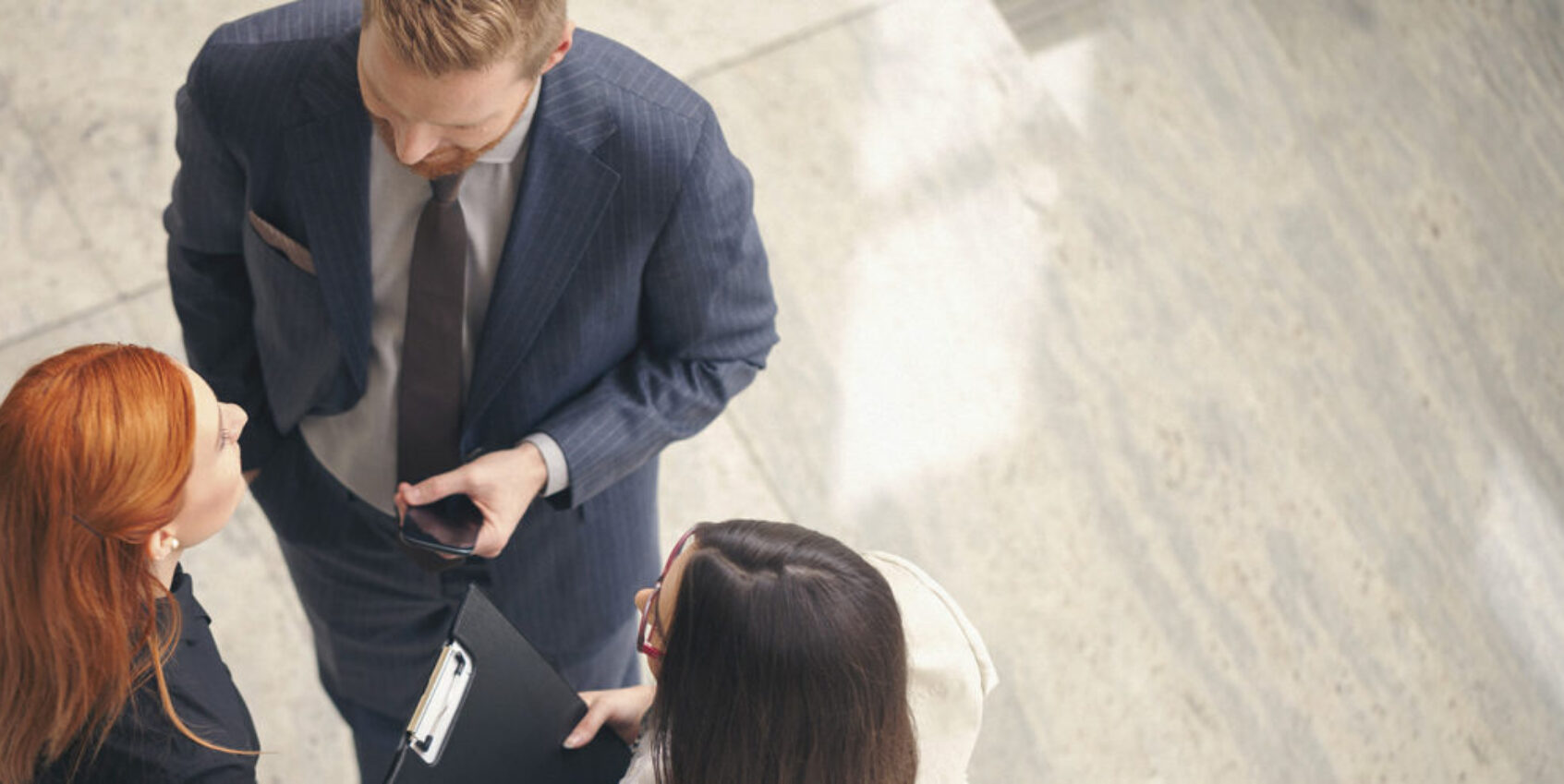Contactez Ydès avocats d'affaires